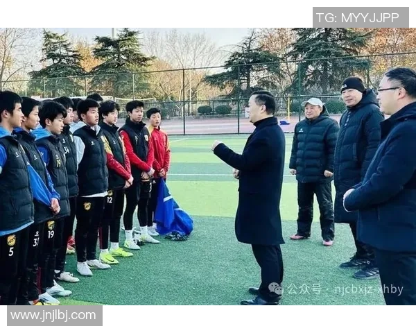 南京足球队夺冠心理素质排行榜第一名展现强大心理韧性与团队精神