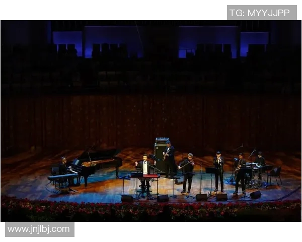 爵士乐的悠扬旋律与历史传承探索：从起源到当代发展全景解析